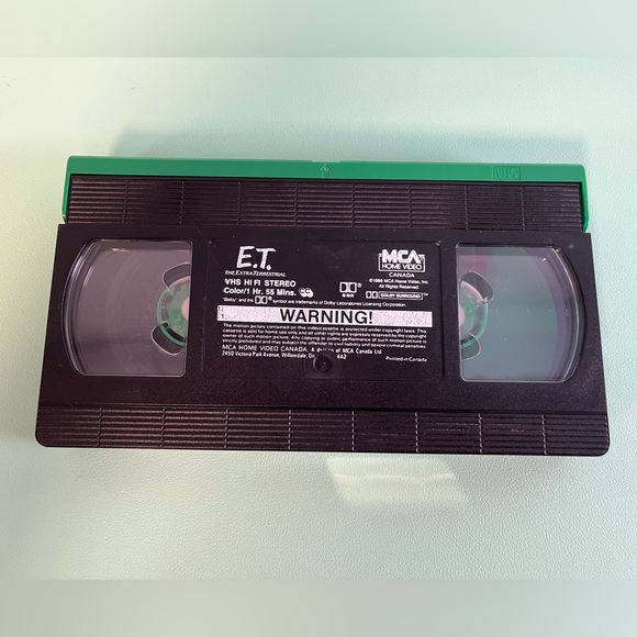 E.T. The Extra-Terrestrial VHS Tape, Steven Spielberg, Kid Alien type movie - Picture 4 of 4